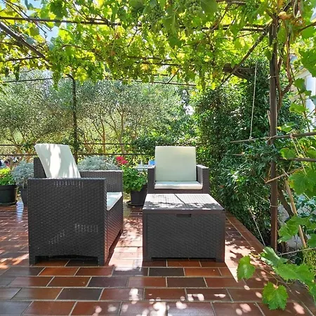 Vadnov A2 Appartement Novigrad Istria