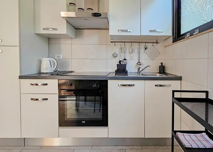 Vadnov A2 Novigrad (Istria)