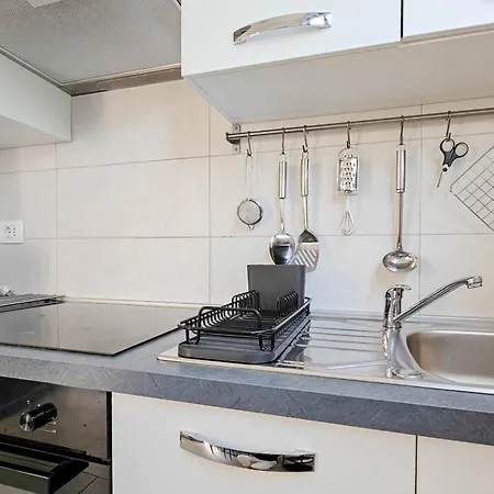 Vadnov A2 Новиград