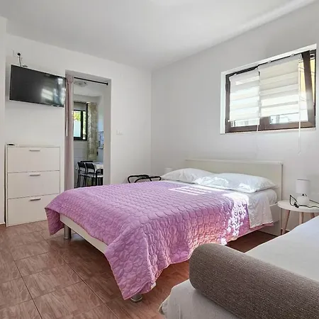 Апартаменты Vadnov A2 *